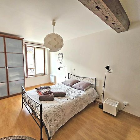 Triplex Sisley - Maison Atypique Avec Cour Exterieure Море-сюр-Луан Экстерьер фото